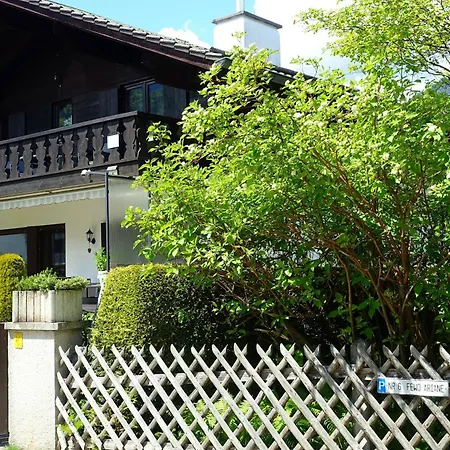 Apartment Ariane *